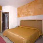 מלון Nettuno 3*