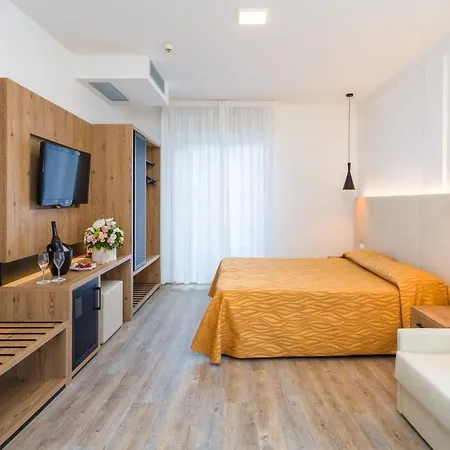 Ξενοδοχείο Nettuno Καόρλε