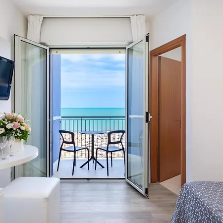 Nettuno 3* Καόρλε