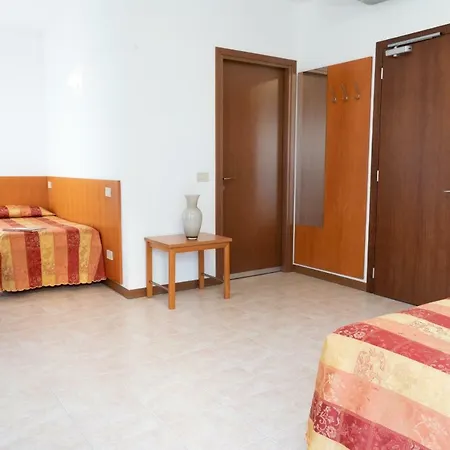 Hotell Nettuno 3*